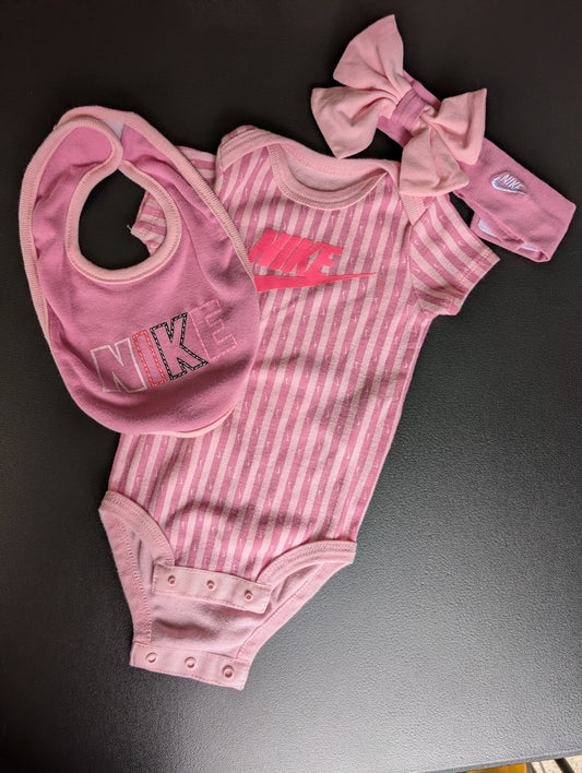 Nike 0-6 month onesie w/ matching bib & headband Pink!! 6 Months