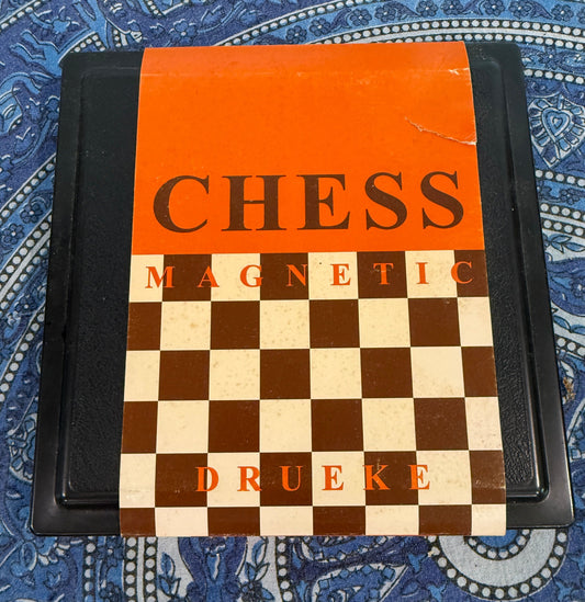 Drueke chess magnetic Travel chess in case real pieces Games
