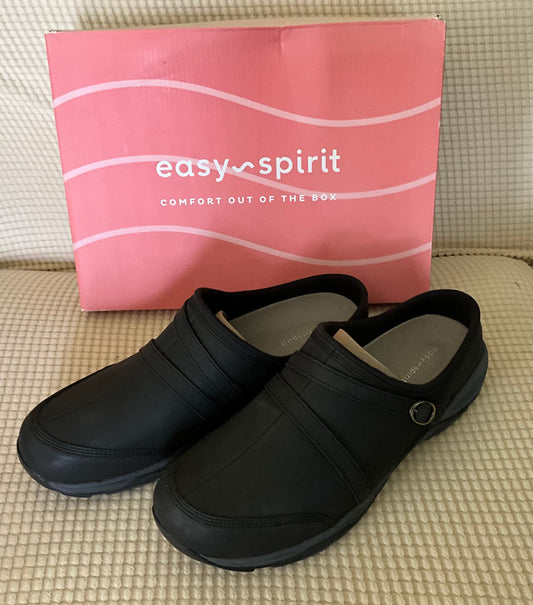 Easy Spirit Black clog, NEW IN BOX 12 (Adult)