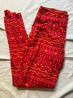 Lularoe TC leggings- fit size 12-18 fuchsia background with orange Aztec print Women's 12