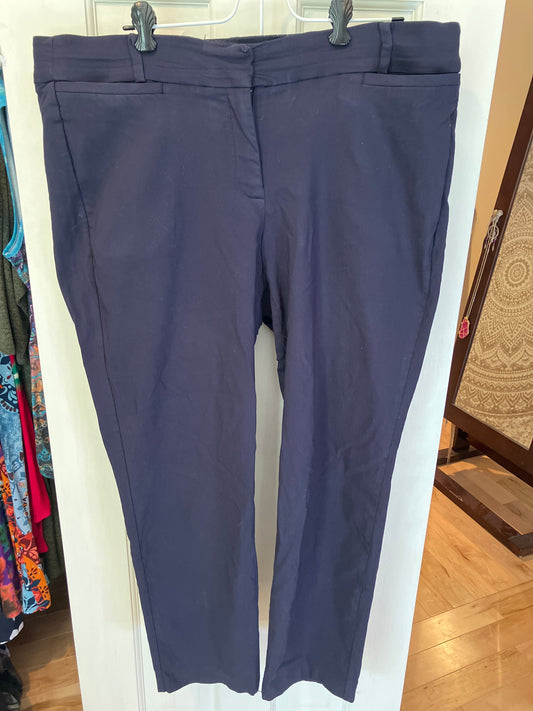 Lane Bryant size 18 pants slacks trousers Elastic waist, navy blue, front and back pockets Women's 18