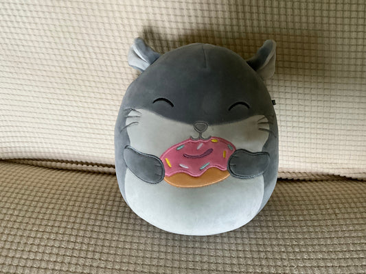 Squishmallows Original Gray mouse holding cupcake, 9 inches tall, like new Plush Toys