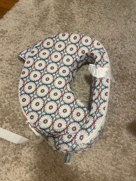 Breast Friend Nursing Pillow GUC Removable cover Nursing pillow wrap around back for ex suppor Nursing