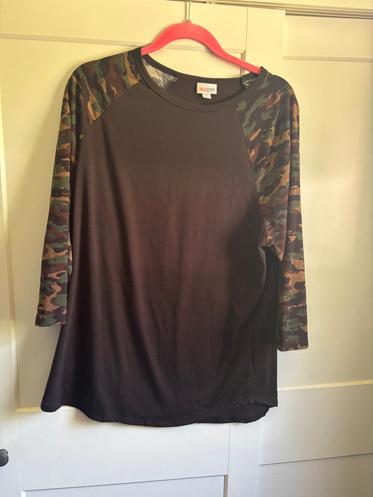 LulaRoe Randy top black body with camo sleeves Women's - XXL