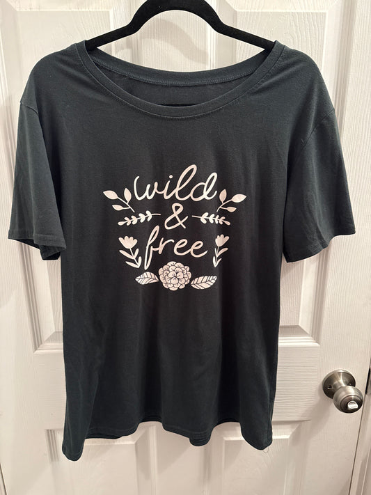 Wild and Free Dark green t-shirt Women's - L