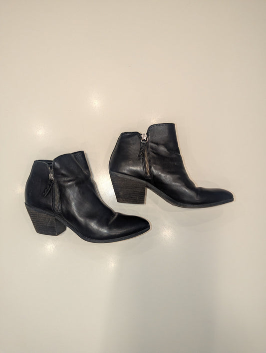 Frye Frye Women's 8.5 2.5" Black Leather Bootie 8-1/2 (Adult)