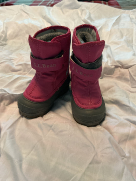 L.L. Bean Pink snow boots 5 (Toddler)
