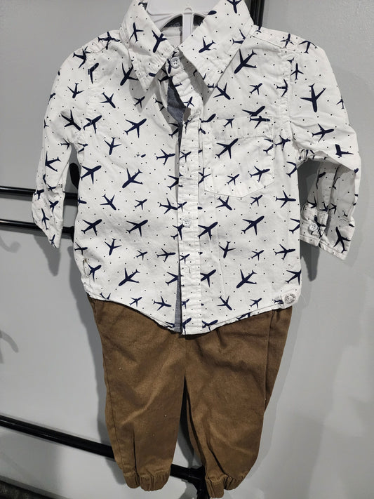 Paper Denim & Cloth, 12m Dress Shirt & Pants White w. Navy Airplane Button Up & Tan Pants 12 Months