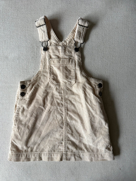 Cat & jack VGUC cream corduroy jumper 18 Months