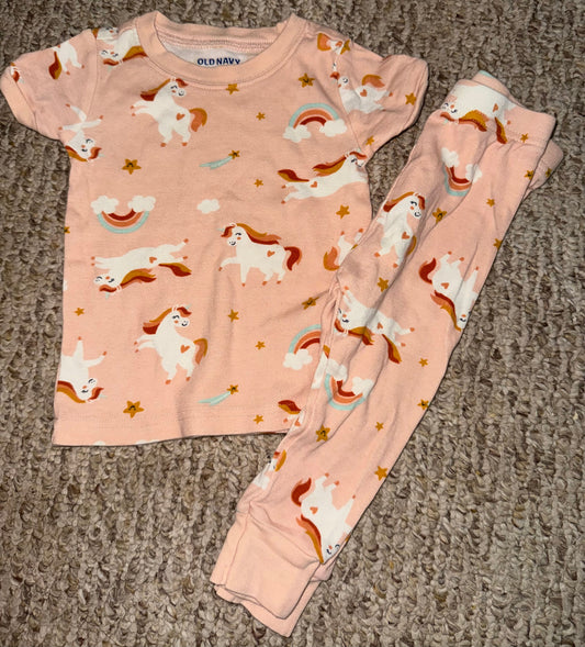 Old Navy unicorn 2 piece pajamas 12-18 months Old Navy unicorn 2 piece pajamas 12-18 months 12 Months