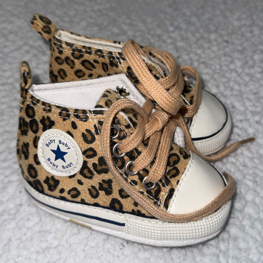 Cheetah print soft sneakers size 1 Cheetah print soft sneakers size 1 1 (Infant Shoe)
