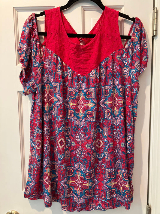 Super soft by Torrid size 2xl open shouldered Tshirt blouse open shoulder Women's - XXL