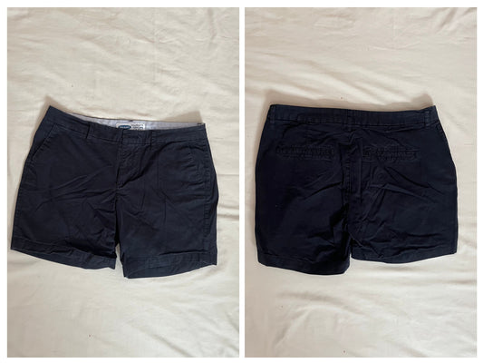 Old Navy Everyday Shorts, women's size 6, black front slant pockets, rear false pockets, 6" inseam Women's 6