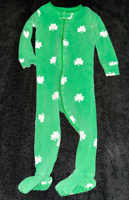 Childrens place green clover footie pjs 6-9 months Childrens place green clover footie pjs 6-9 months 6 Months
