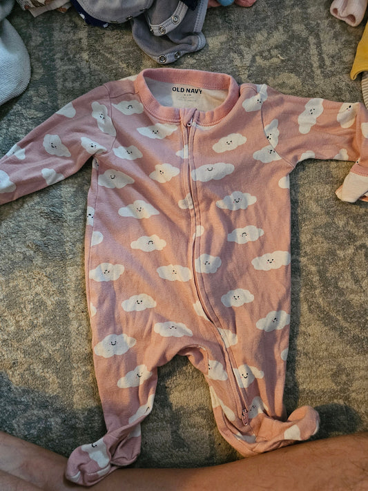Old Navy Pink clouds 2way zipper onesie 3 Months