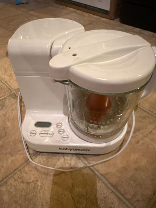 Baby brezza Food steamer and processor Feeding