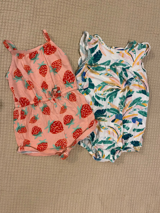 Old Navy Set of 2 cotton jumpers 12 Months